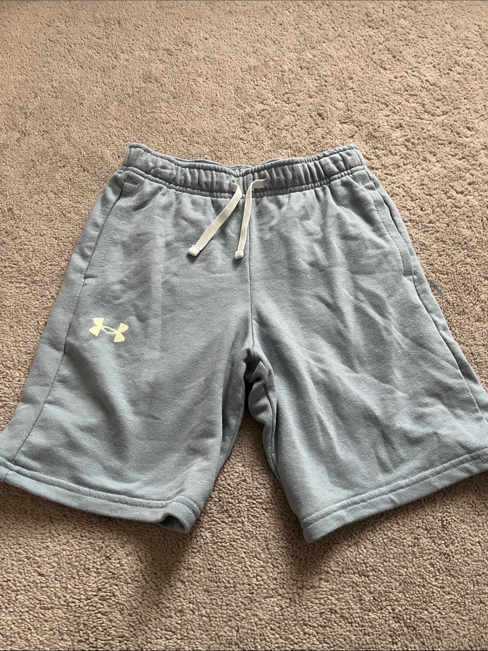 Under Armour Light Blue Youth Medium Athletic Shorts with Drawstring